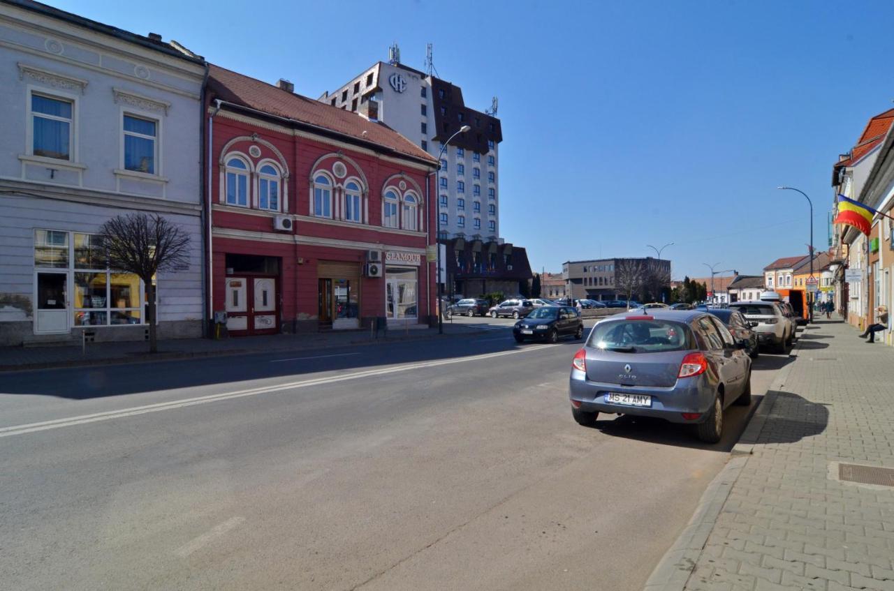 Apartament 11 Central Târgu-Mureş Exteriör bild