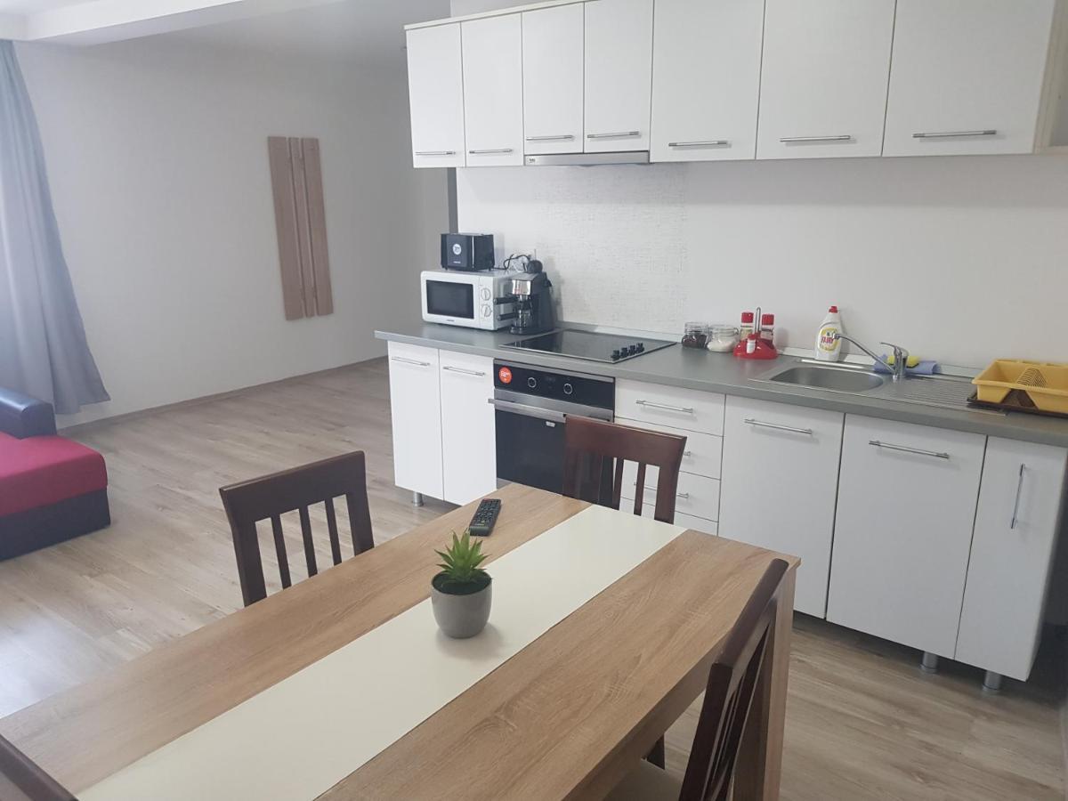 Apartament 11 Central Târgu-Mureş Exteriör bild